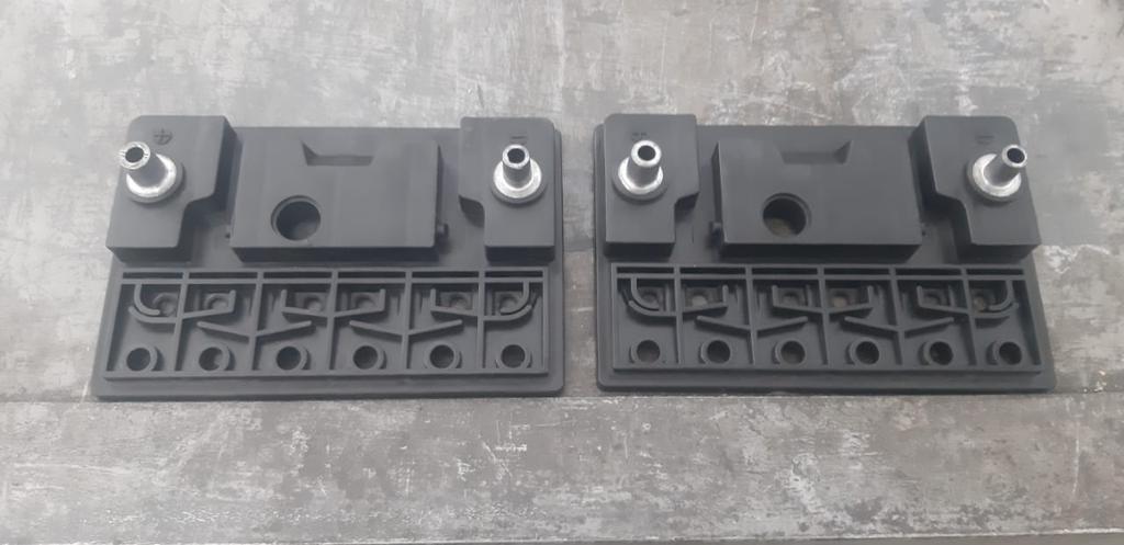 قالب باطری اتومبیل 750 رویه + دستگیریهای باطری 3 61430aef 45aa 40e4 96fa 4325bf16e0e8 قالب باطری اتومبیل 750 رویه + دستگیریهای باطری